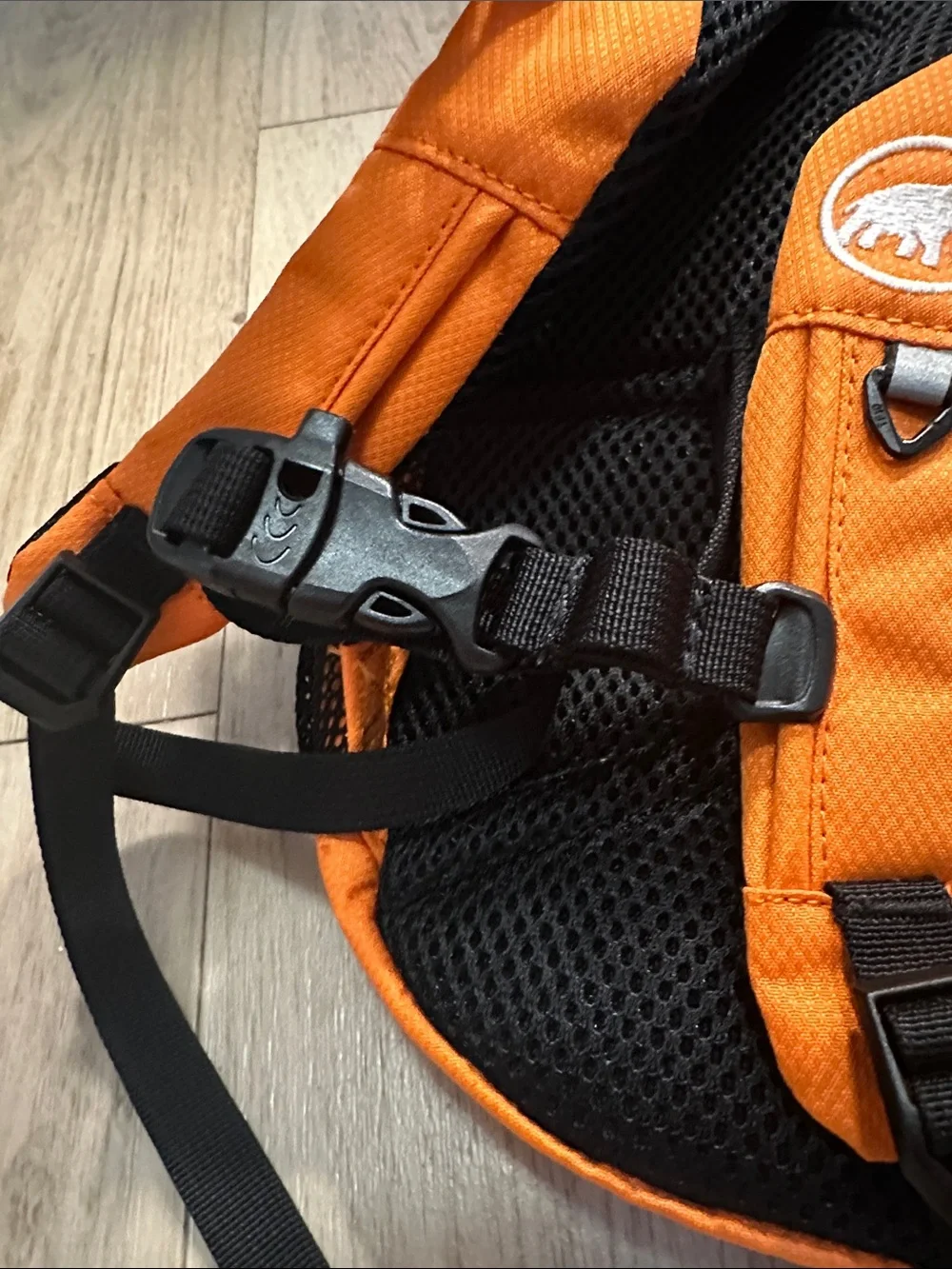 New! Mammut First Zip 4L Hiking Backpack